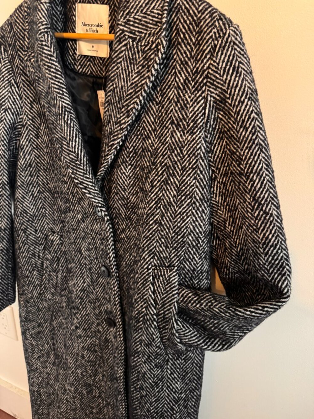 Timeless! Abercrombie & Fitch Herringbone Maxi Coat - Picture 5 of 9